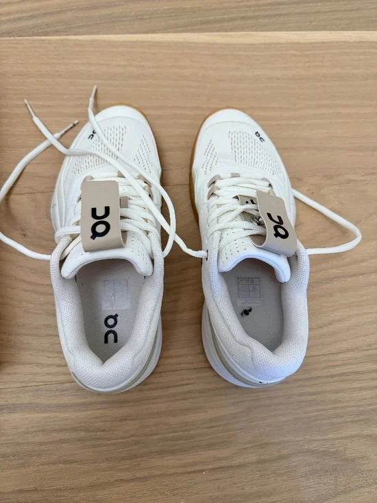 THE ROGER Pro - Picture 1 of 3